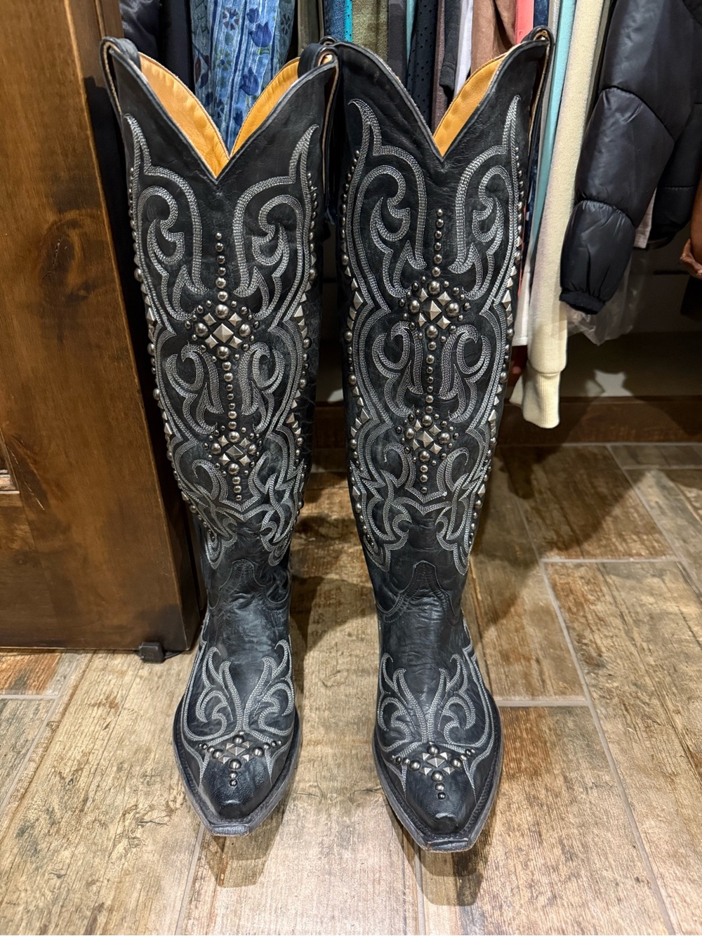 Black Old Gringos with silver studded detail!
